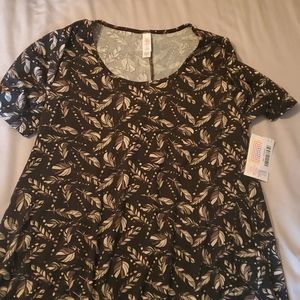 NWT Lularoe Perfect Tee